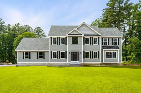 11 Lorraine Avenue Salem NH 03079