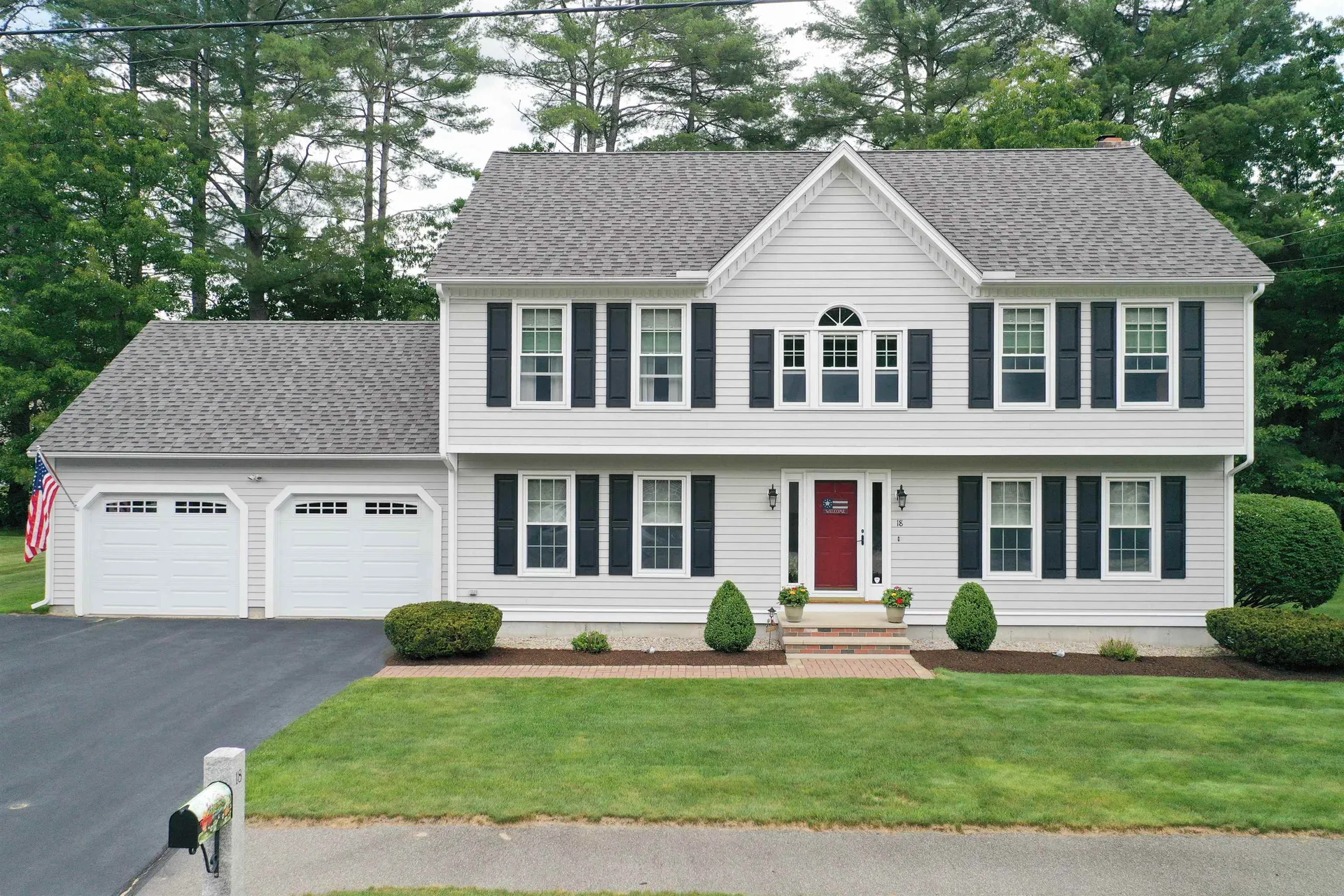 18 Pinebrook Road Nashua NH 03062
