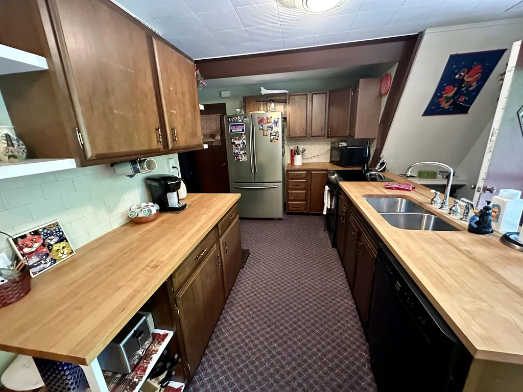 1039 Airport Road Fayston VT 05660