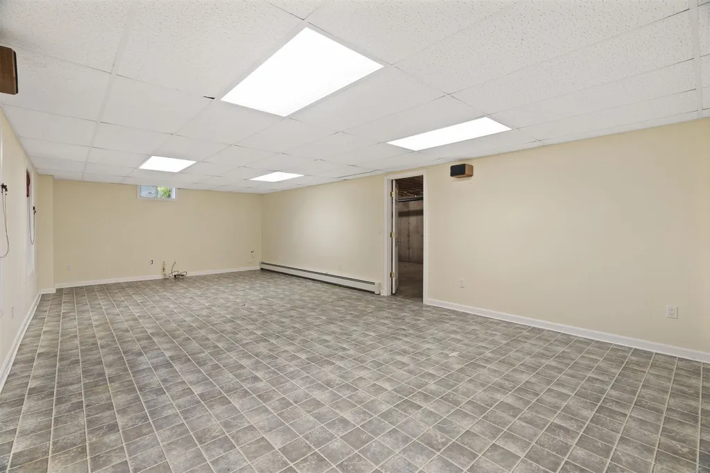 19 Autumn Lane Gilford NH 03249