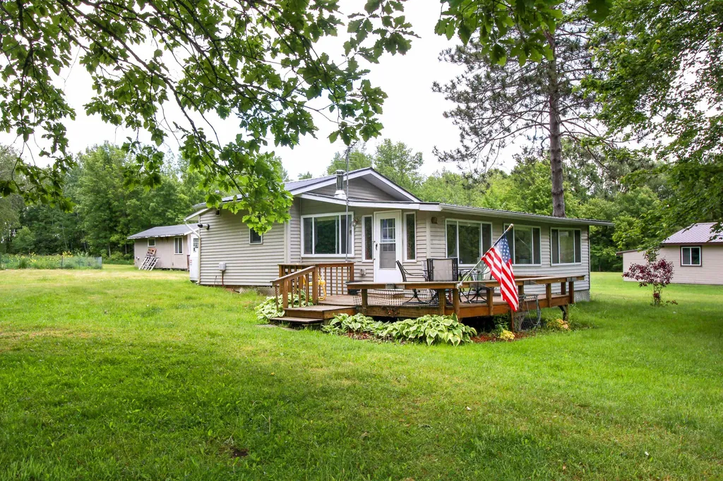 163 Holiday Point Road North Hero VT 05474
