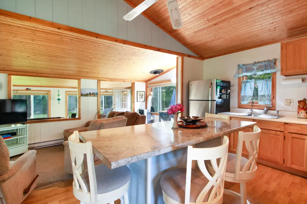 163 Holiday Point Road North Hero VT 05474