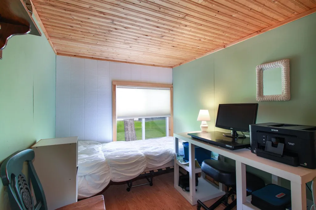 163 Holiday Point Road North Hero VT 05474