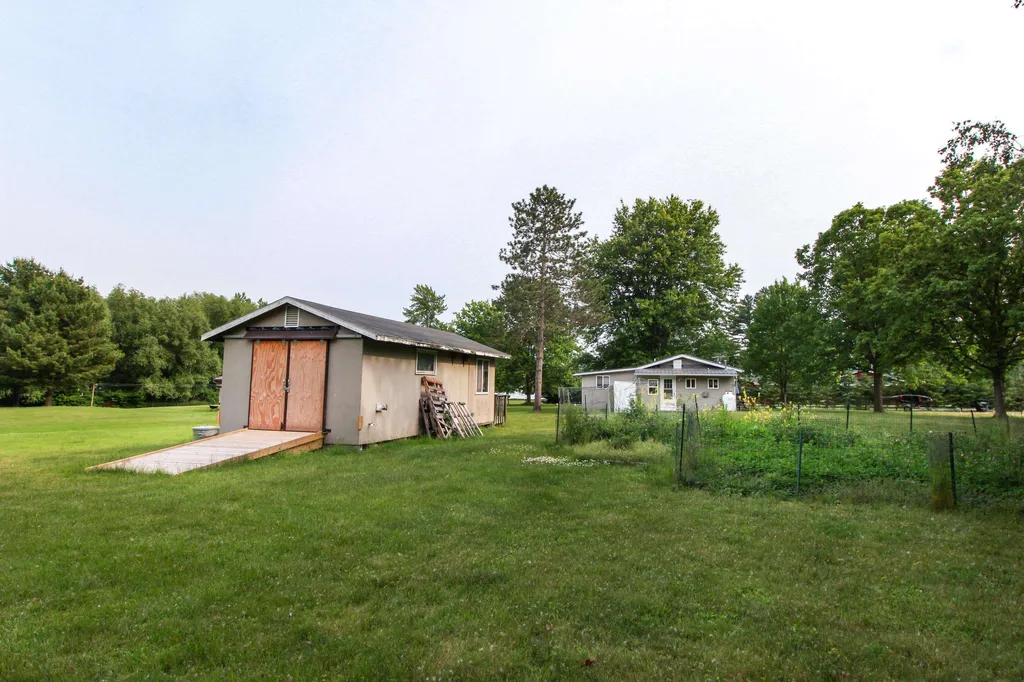 163 Holiday Point Road North Hero VT 05474