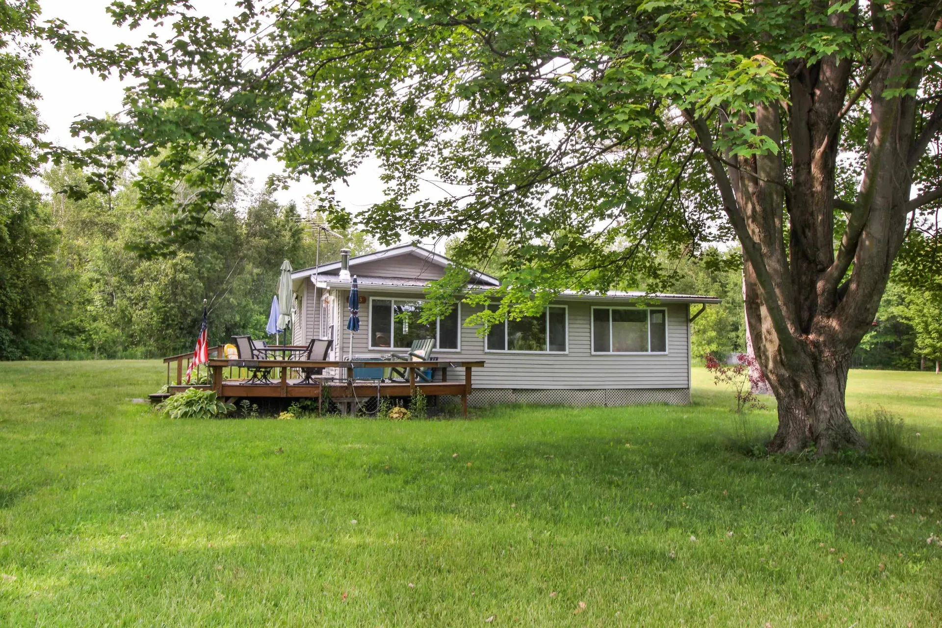 163 Holiday Point Road North Hero VT 05474