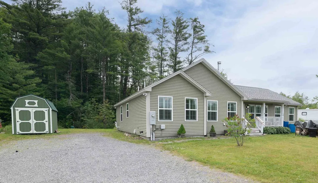 299 Hanover Street Claremont NH 03743