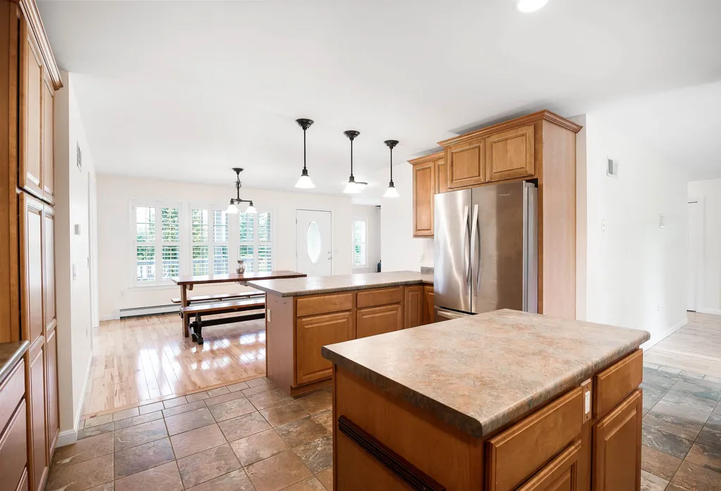 299 Hanover Street Claremont NH 03743