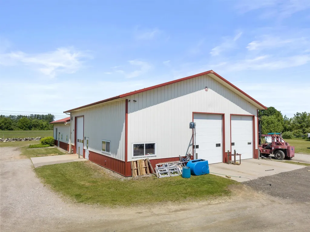 221, 229 Intervale Road Gilford NH 03249