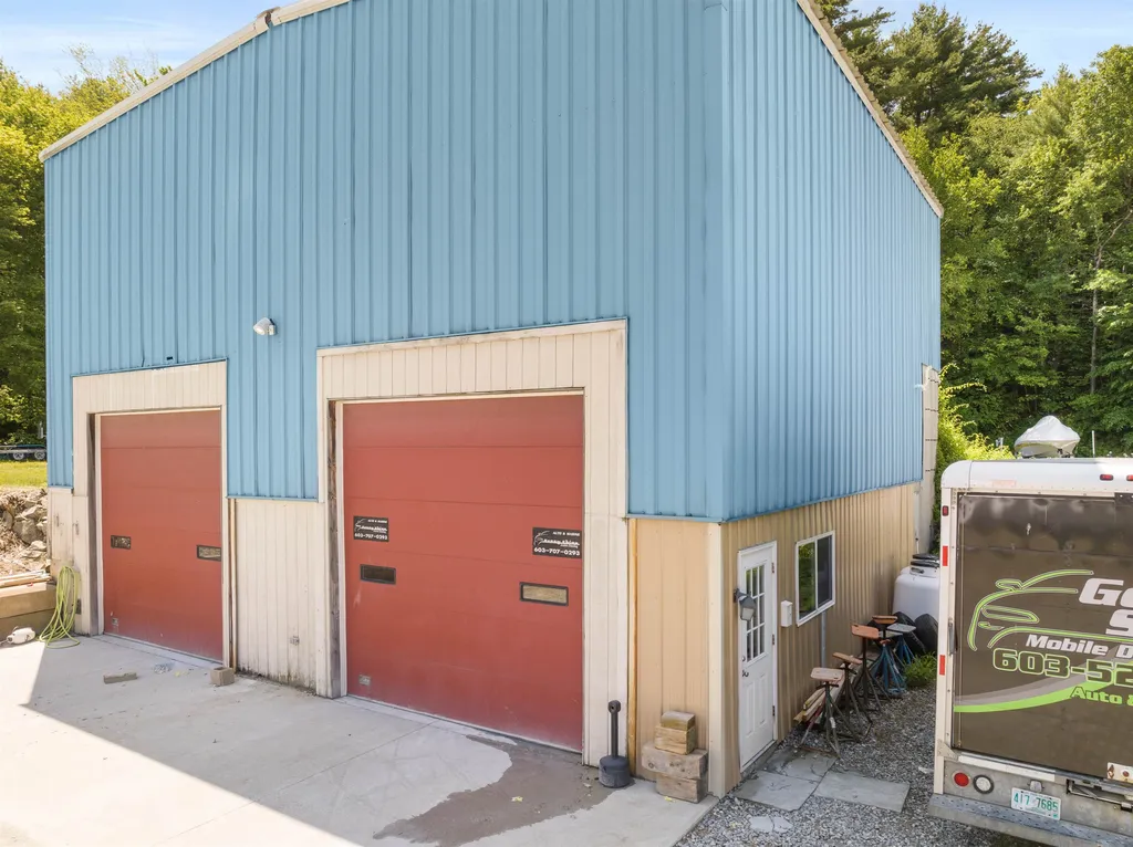 221, 229 Intervale Road Gilford NH 03249