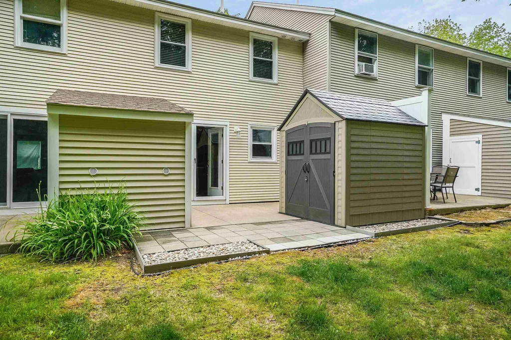 1035 S. Mammoth Road Manchester NH 03109