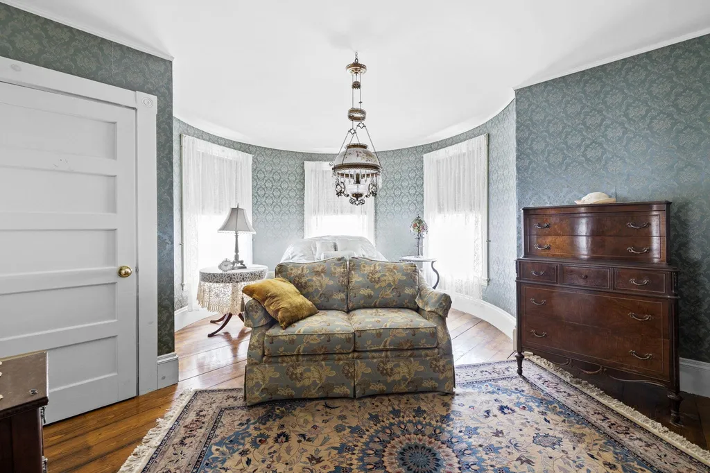 161 Wibird Street Portsmouth NH 03801