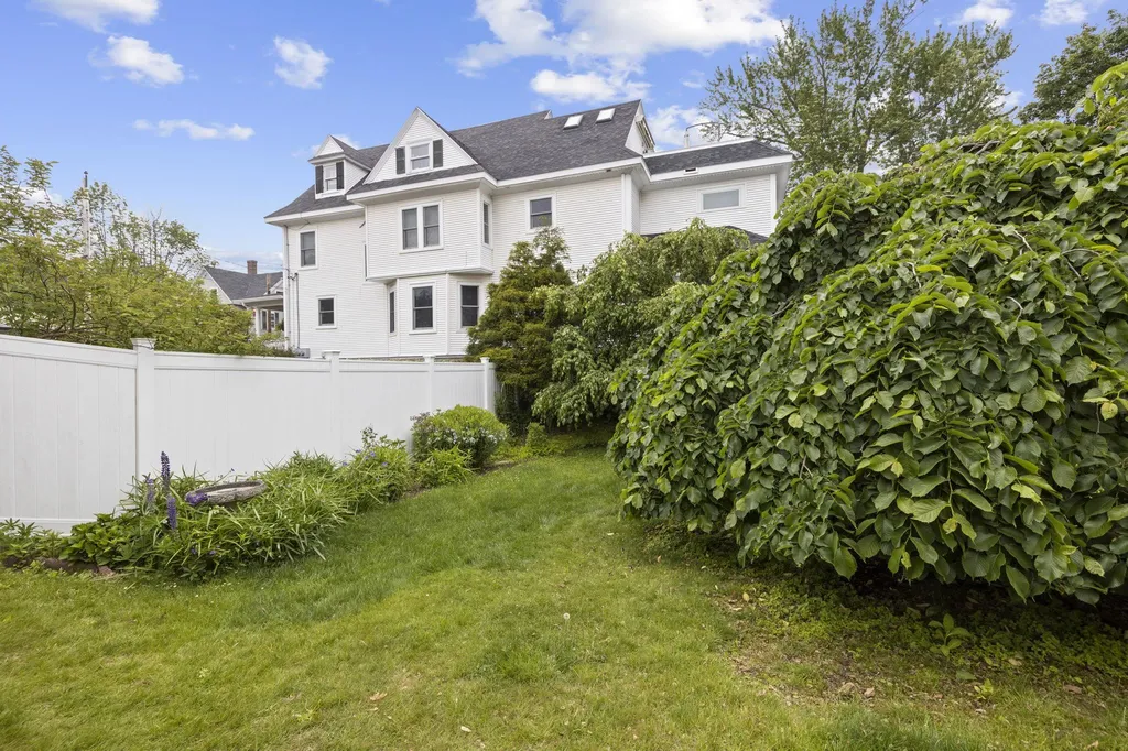 161 Wibird Street Portsmouth NH 03801