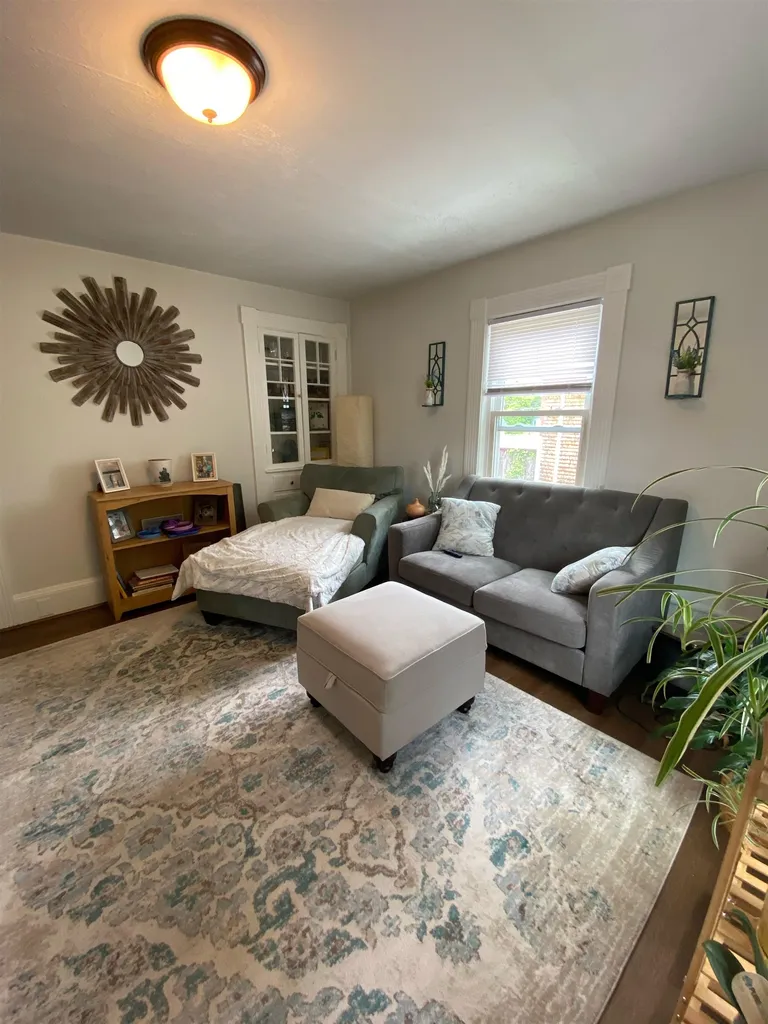 94 Pillsbury Street Concord NH 03301