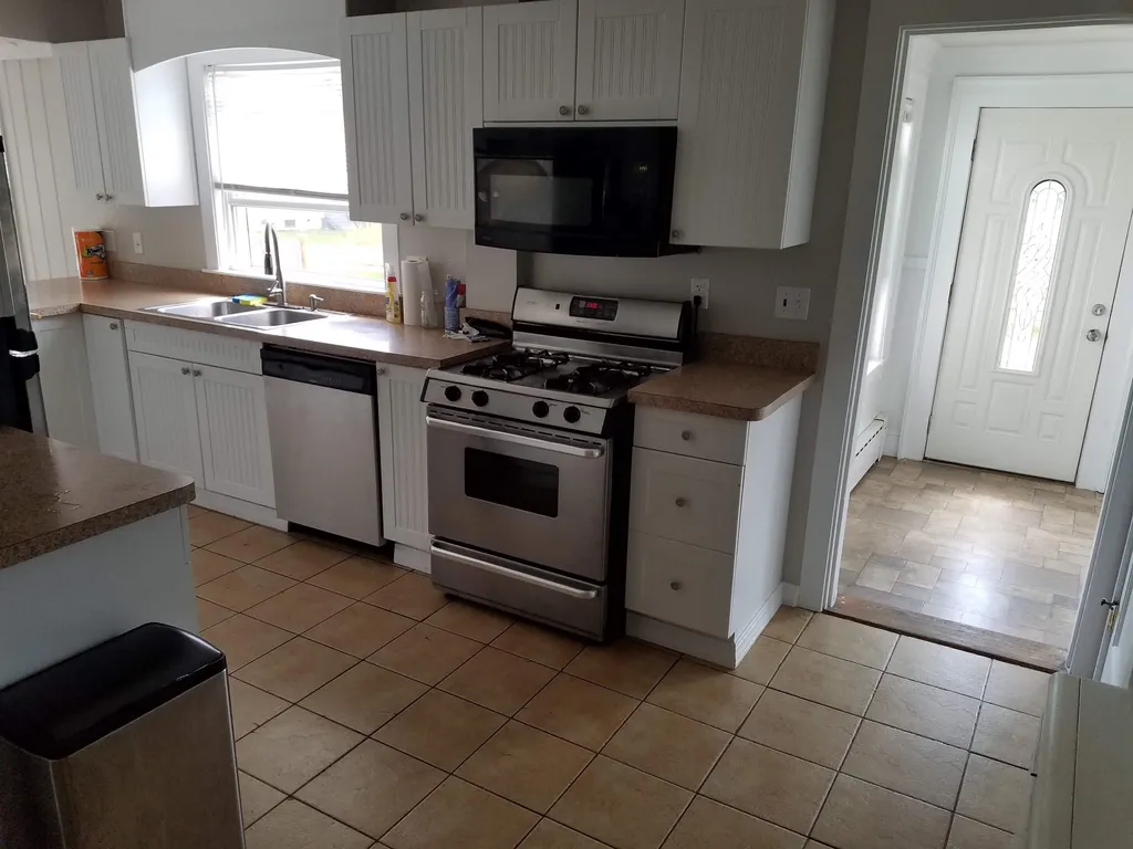 94 Pillsbury Street Concord NH 03301