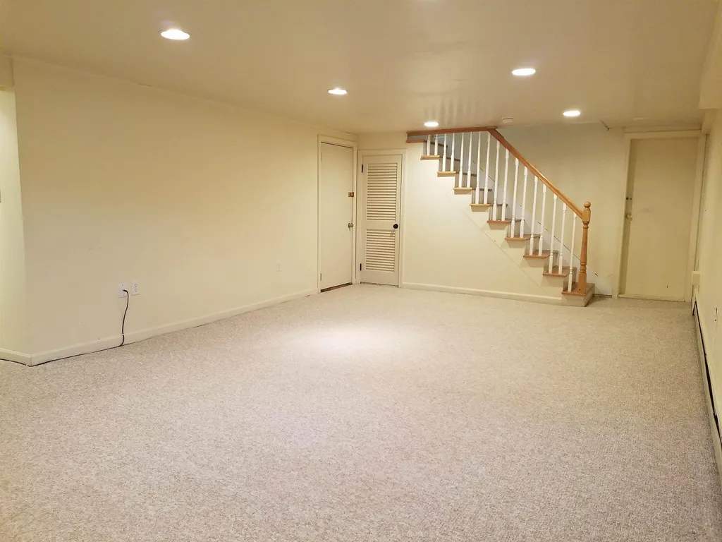 94 Pillsbury Street Concord NH 03301