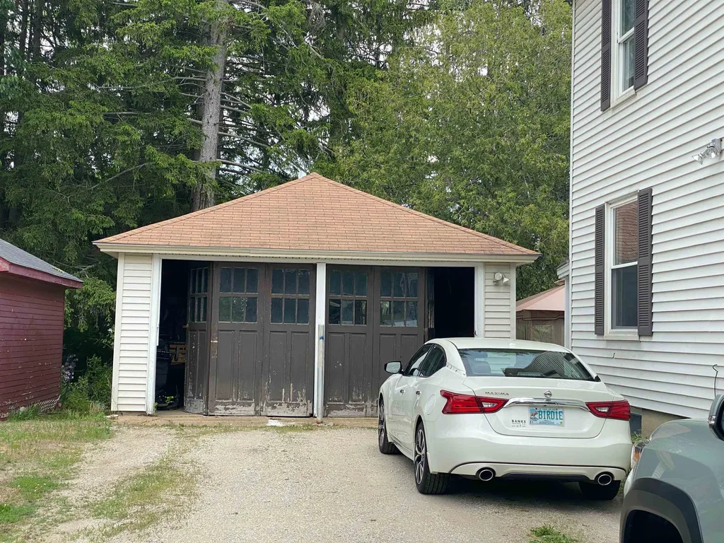94 Pillsbury Street Concord NH 03301
