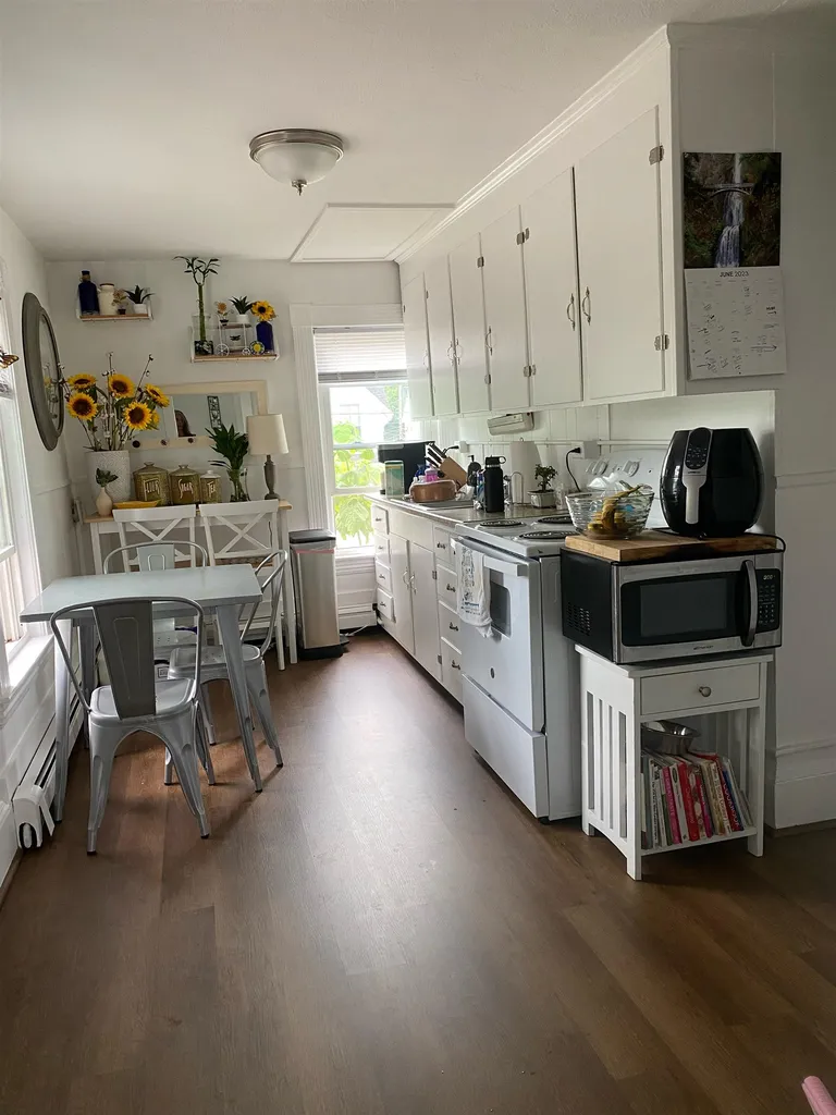 94 Pillsbury Street Concord NH 03301