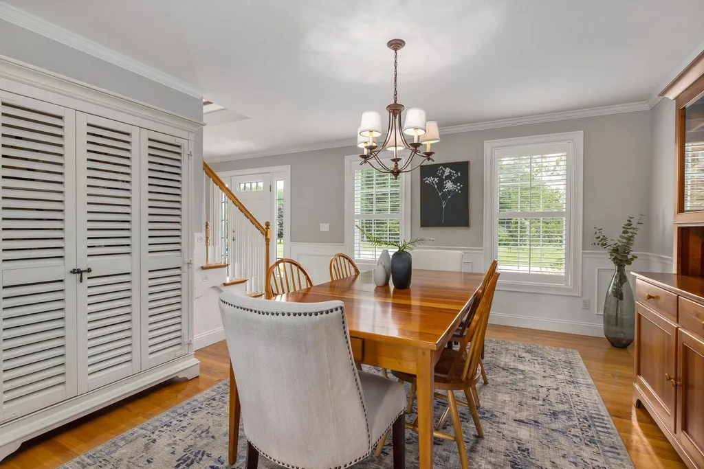 6 Hickory Pond Lane Stratham NH 03885