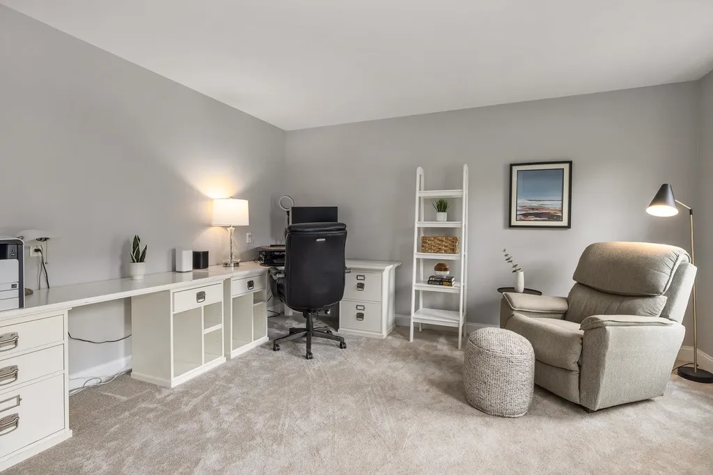 6 Hickory Pond Lane Stratham NH 03885