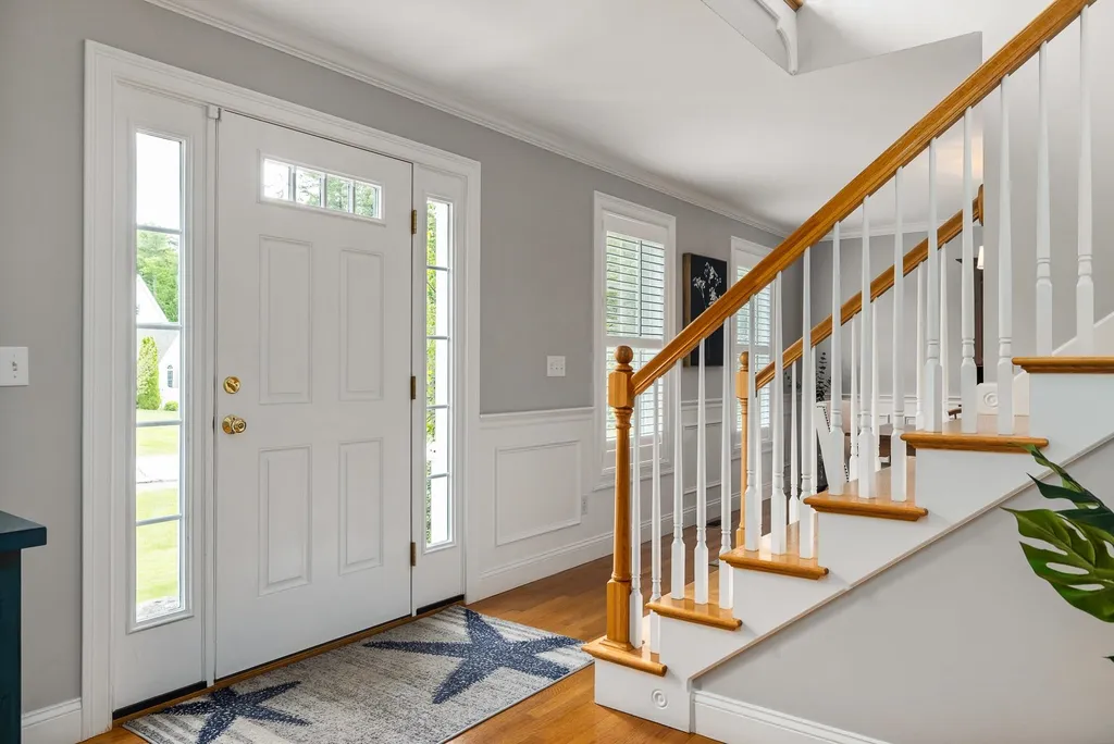 6 Hickory Pond Lane Stratham NH 03885