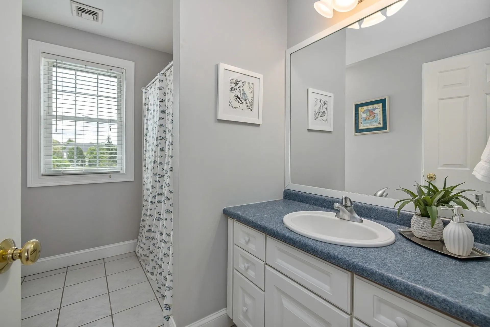 6 Hickory Pond Lane Stratham NH 03885