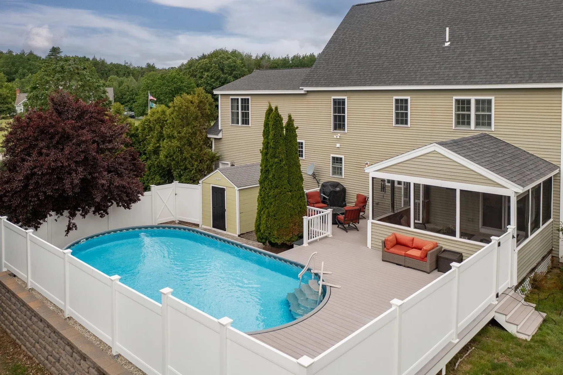 6 Hickory Pond Lane Stratham NH 03885