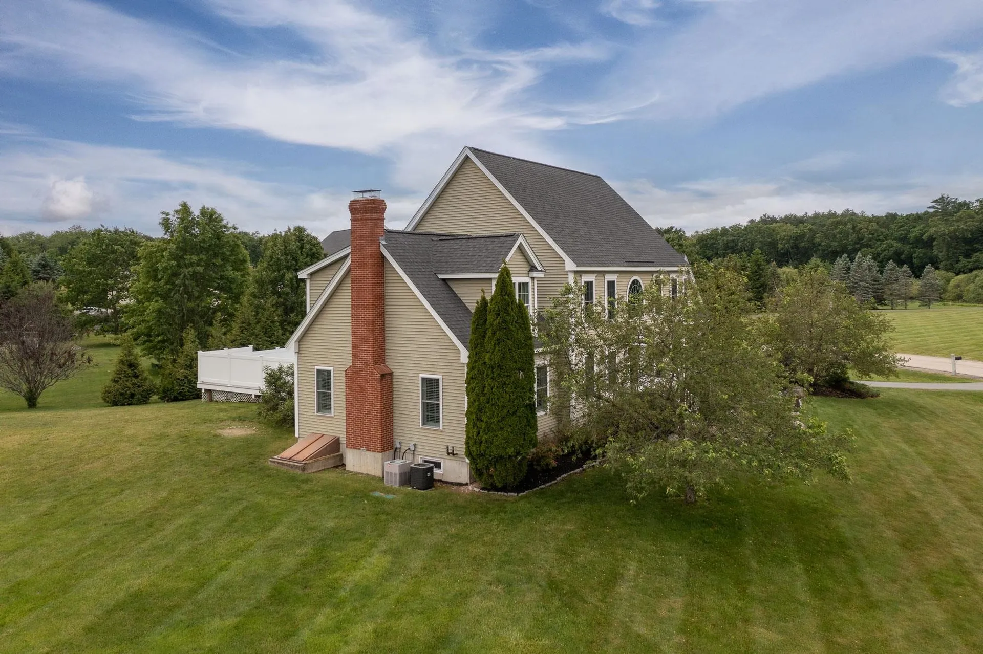 6 Hickory Pond Lane Stratham NH 03885