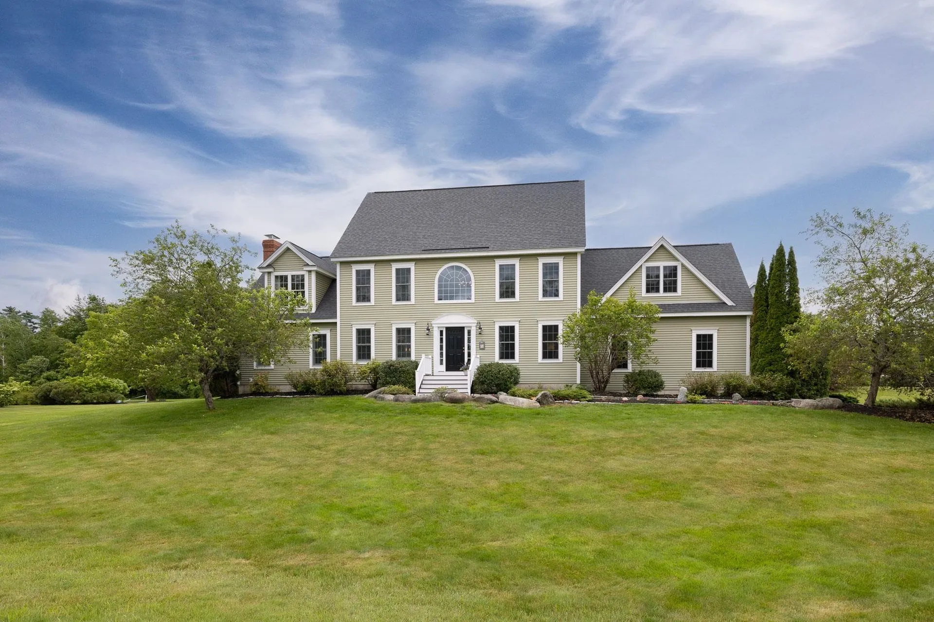 6 Hickory Pond Lane Stratham NH 03885