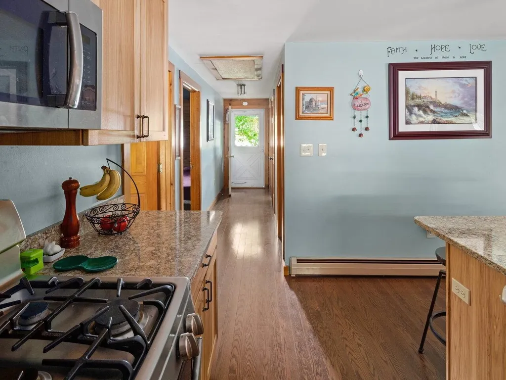 724 Delong Lane Shoreham VT 05770