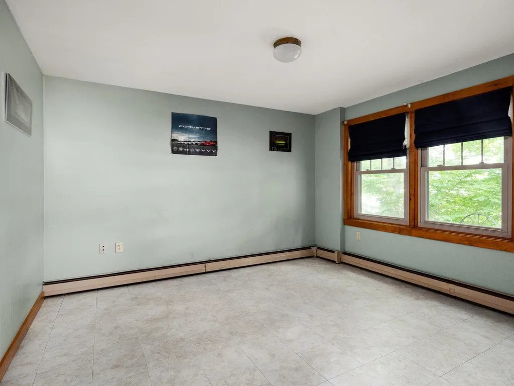 724 Delong Lane Shoreham VT 05770