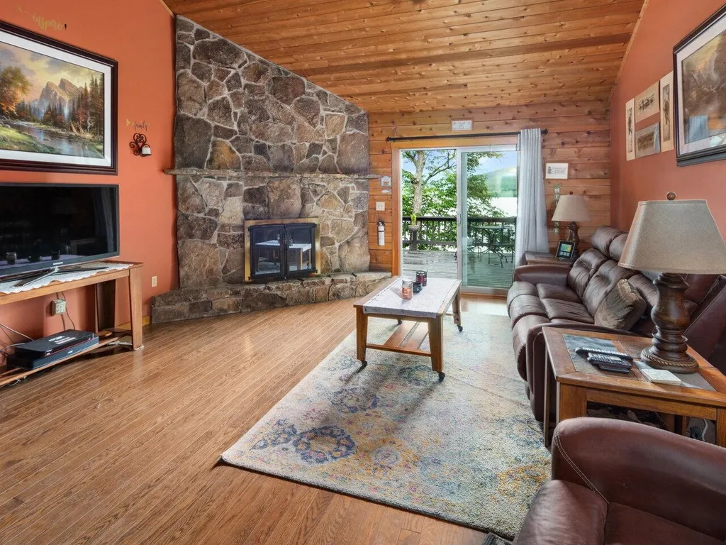 724 Delong Lane Shoreham VT 05770