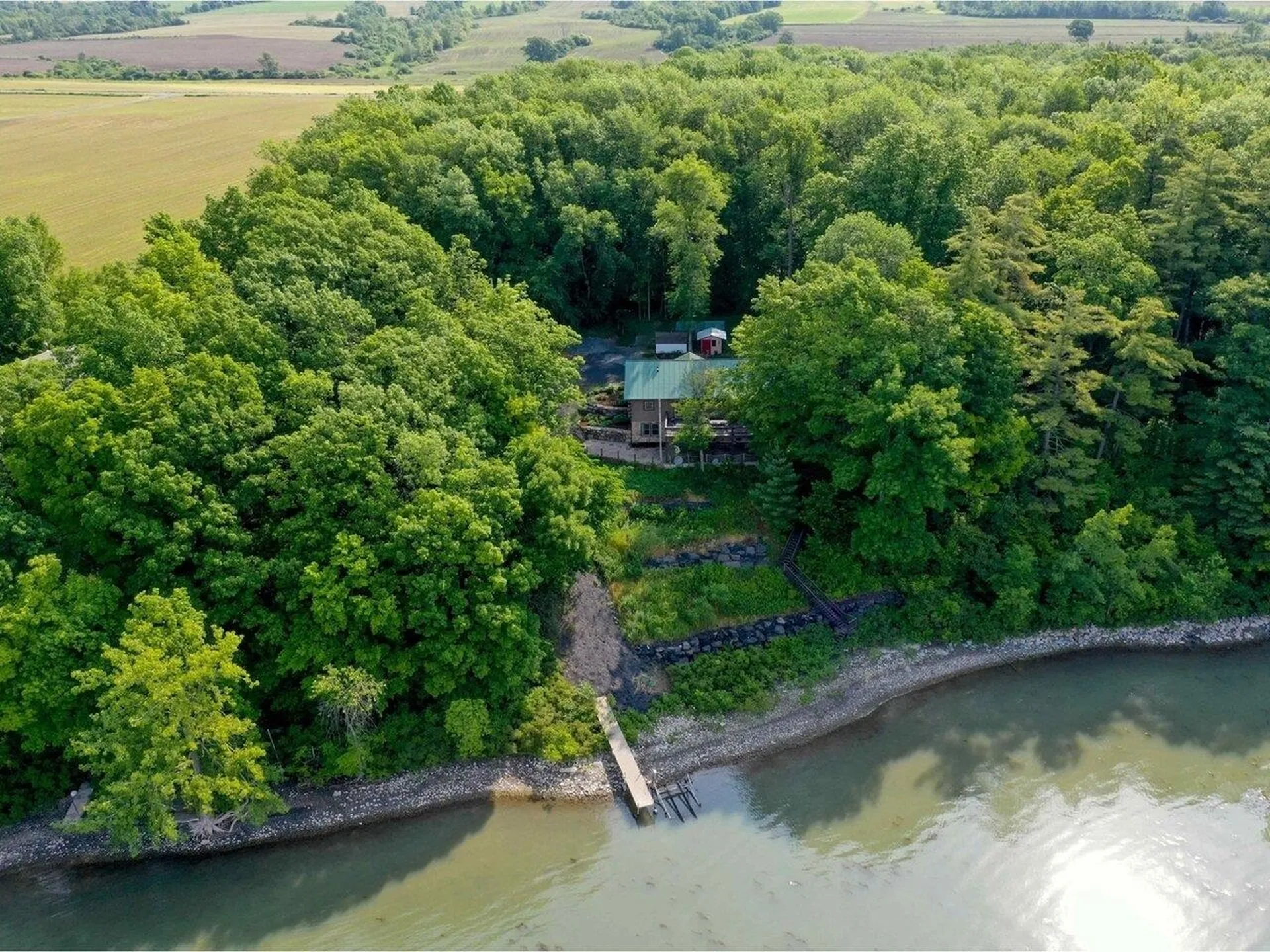 724 Delong Lane Shoreham VT 05770