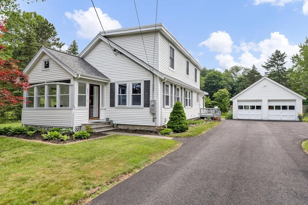 297 Post Road Greenland NH 03840