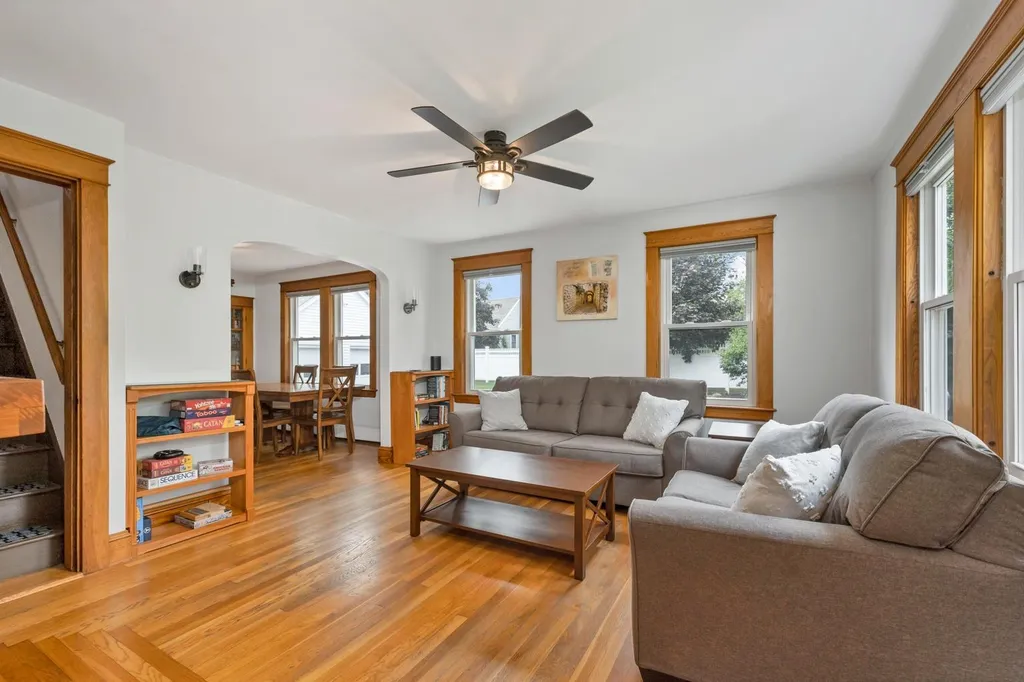 297 Post Road Greenland NH 03840