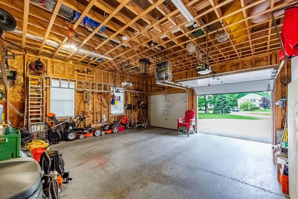 78 Hickory Lane Somersworth NH 03878