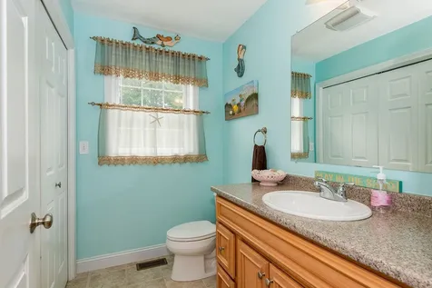78 Hickory Lane Somersworth NH 03878