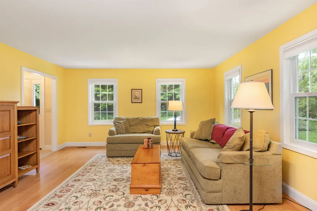 196 Liberty Lane Colchester VT 05446