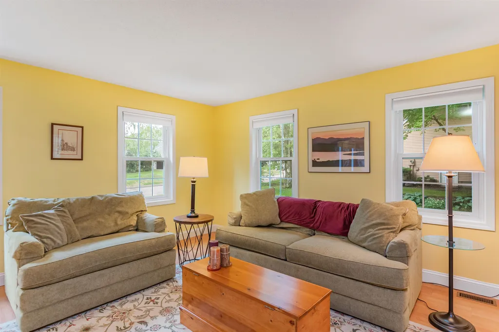 196 Liberty Lane Colchester VT 05446