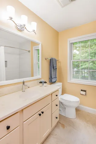 196 Liberty Lane Colchester VT 05446