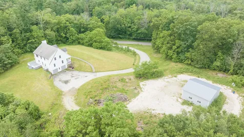36 Harriman Road Plaistow NH 03865
