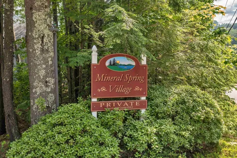 6 Cumberland Road Gilford NH 03249