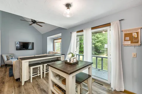 6 Cumberland Road Gilford NH 03249