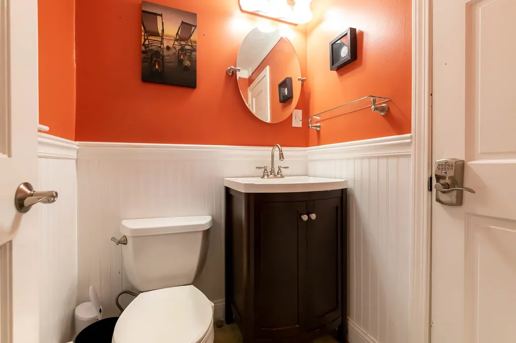 2 Joan Street Derry NH 03038