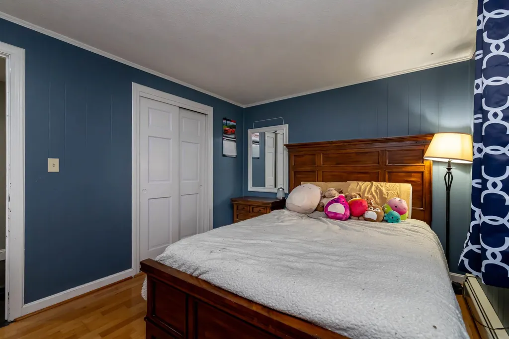 2 Joan Street Derry NH 03038