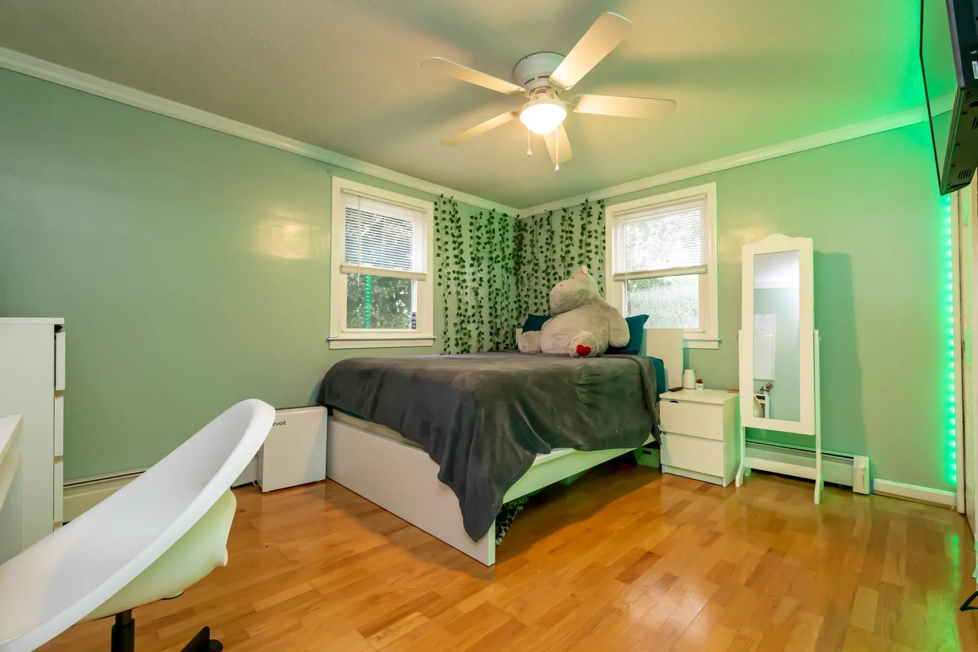 2 Joan Street Derry NH 03038