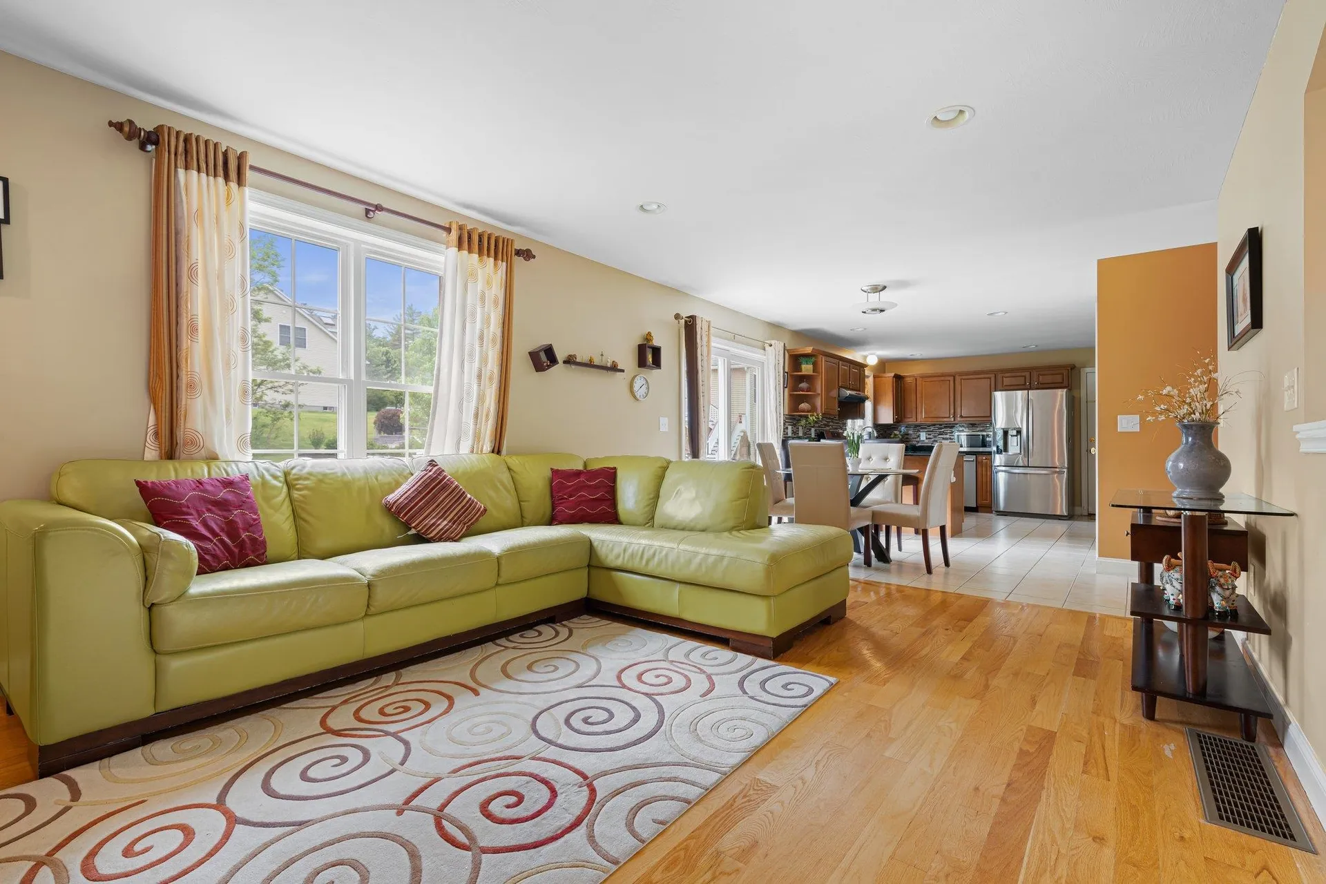 79 Cherrywood Drive Nashua NH 03062
