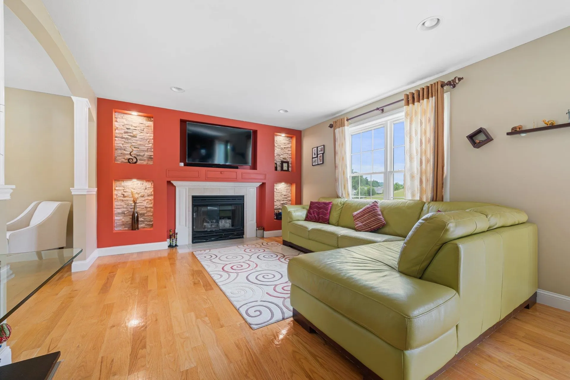 79 Cherrywood Drive Nashua NH 03062