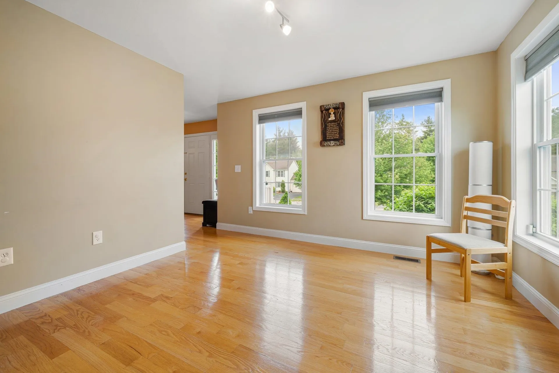 79 Cherrywood Drive Nashua NH 03062