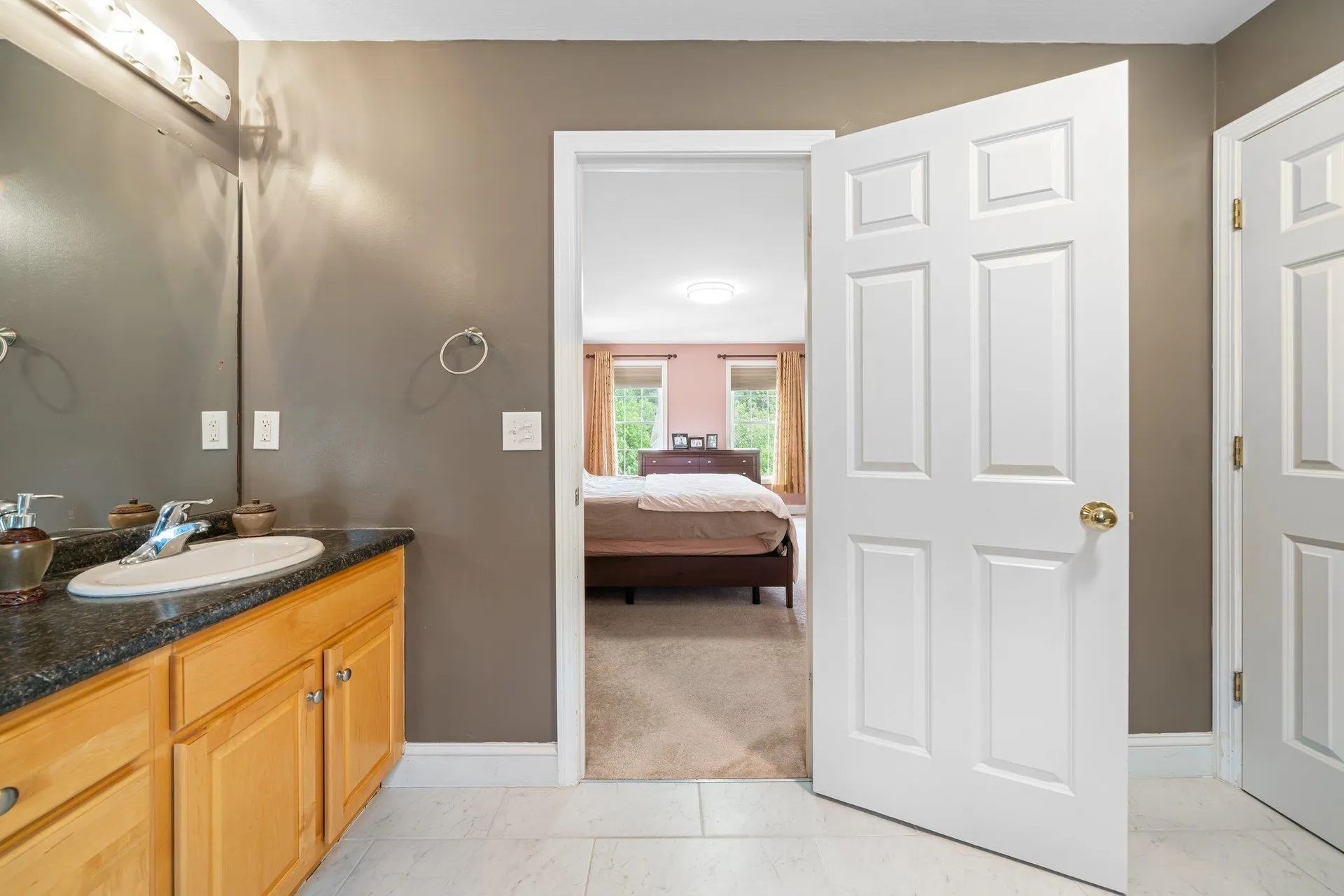 79 Cherrywood Drive Nashua NH 03062