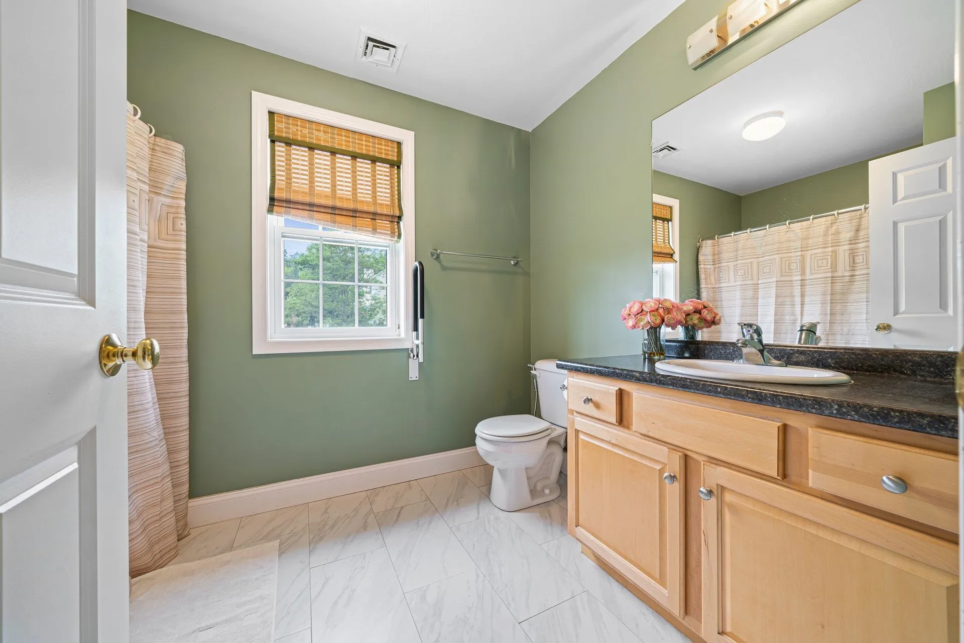 79 Cherrywood Drive Nashua NH 03062